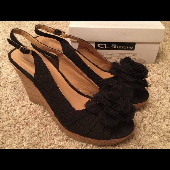 CL by Laundry Black Wedges - Picture 3 of 3